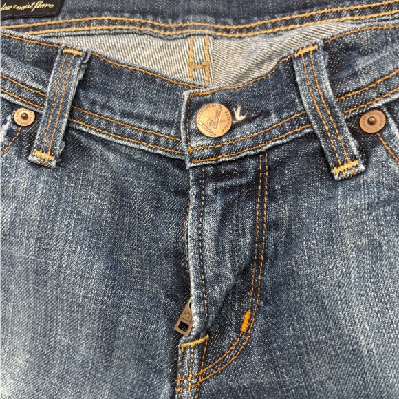 Citizens Of Humanity Dark Blue Ingrid Flare Jeans. Size 28 - Picture 4 of 10